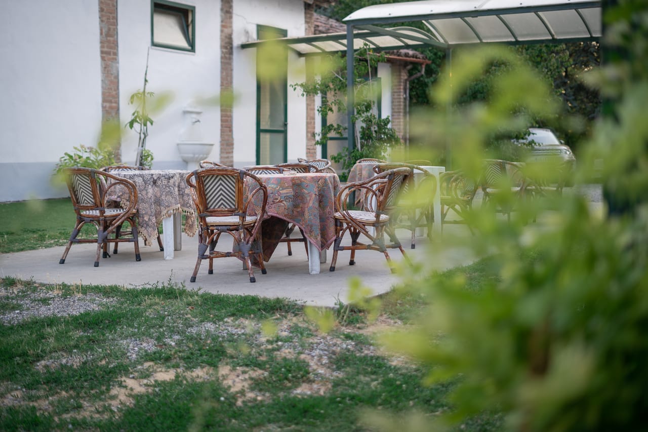 Terrazza con affettatrice tradizionale