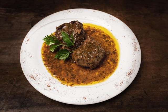Guancialini di vitello brasati